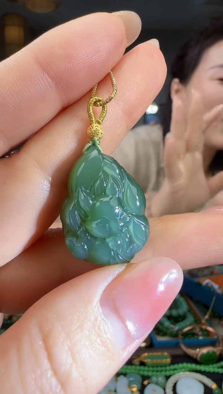 吊坠(不含链)未镶嵌和田玉1