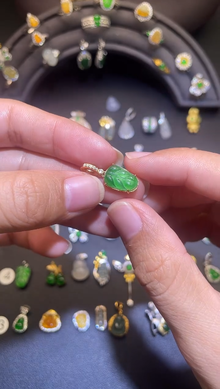 吊坠(不含链)银S925镶嵌翡翠1