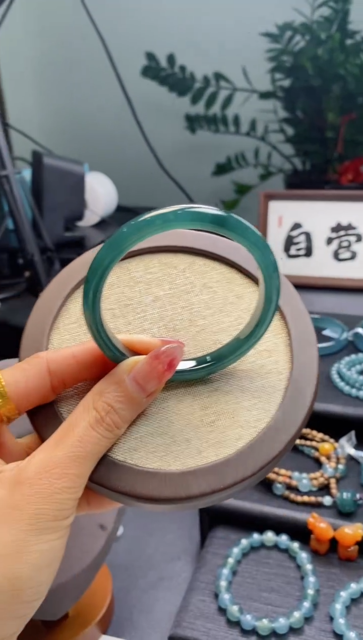 【闪购商品】翡翠手镯未镶嵌0112715453