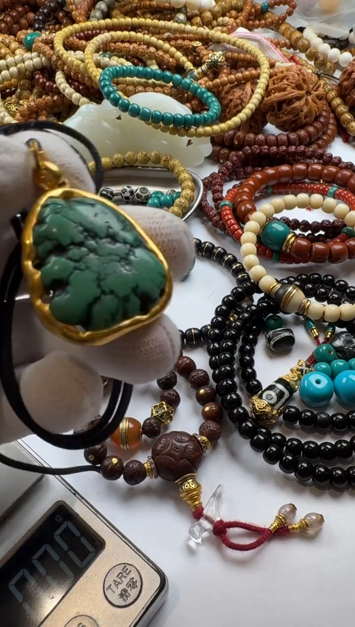 18K金镶嵌绿松石牌子绿松石牌子