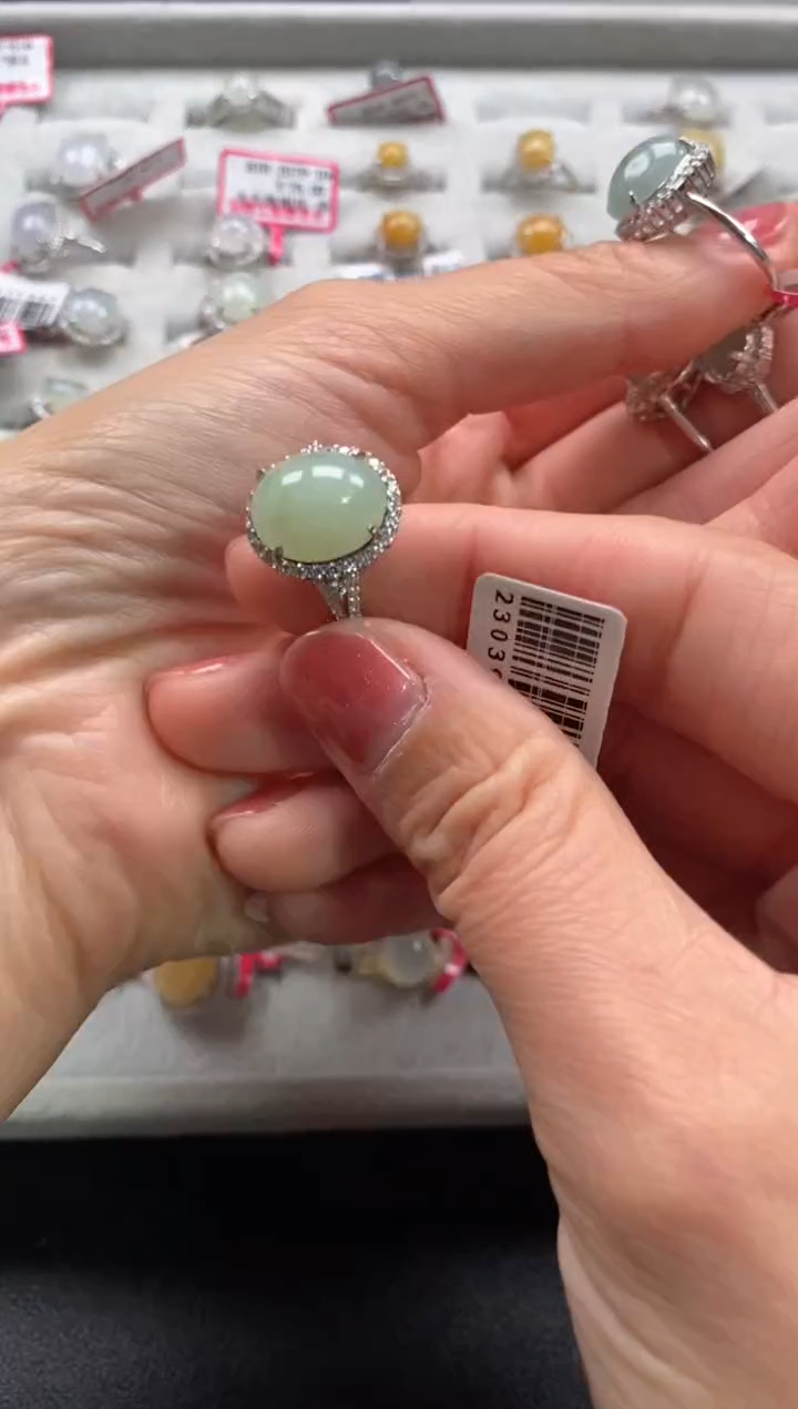 【闪购商品】翡翠戒指银S925镶嵌222222222     4