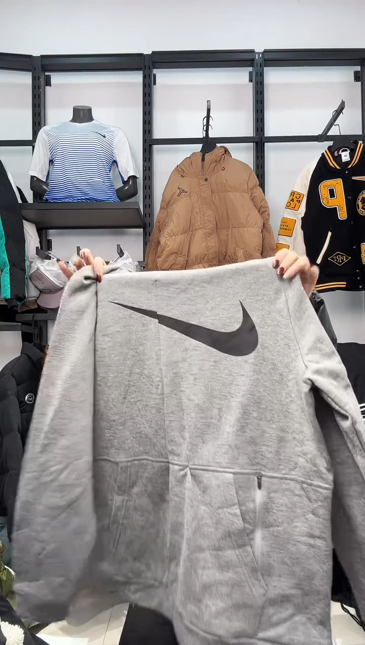 2543闪购编码 Nike/Jordan运动卫衣裤以直播间过款为准 尺码·185
