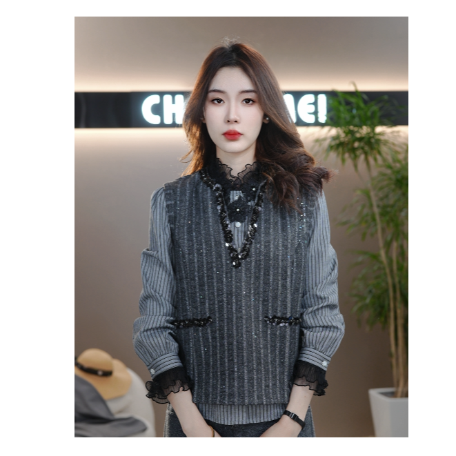 CYM1438镶钻无袖针织马甲小众独特别致套头坎肩背心女