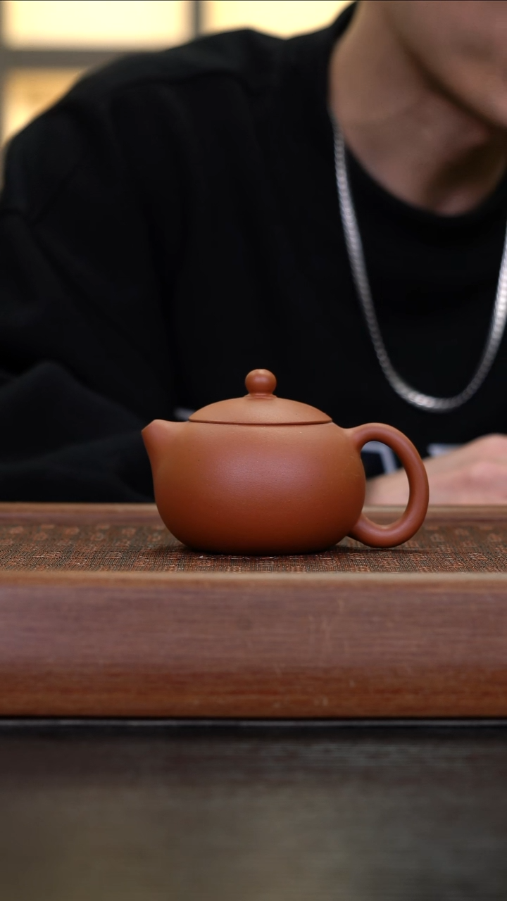 茶壶紫砂LZX    小红泥    西施     150cc
