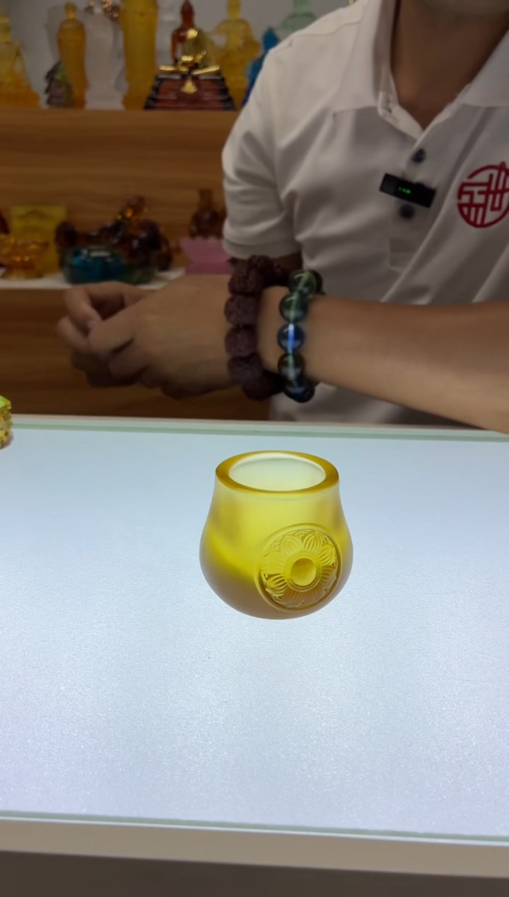 琉璃手工艺品莲花供水杯琥珀色