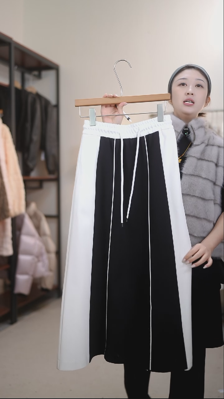805萌萌直播福利款