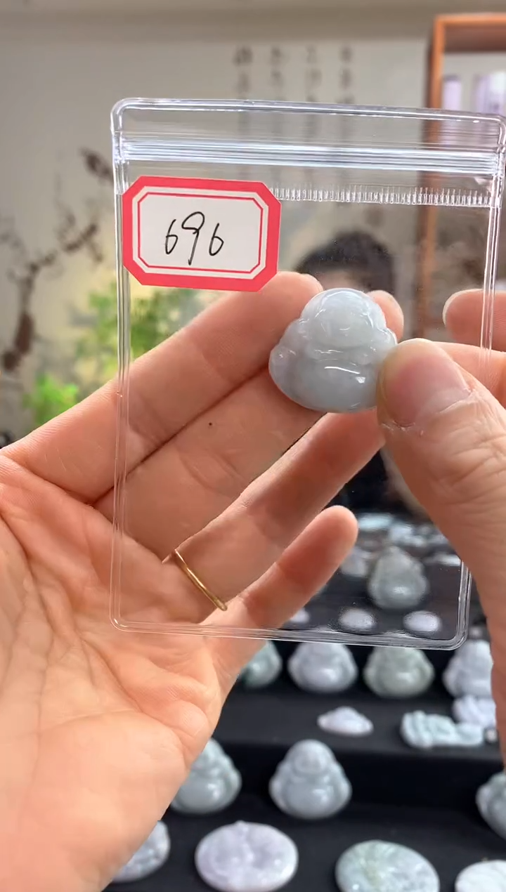 【闪购商品】翡翠颈饰未镶嵌佛公696