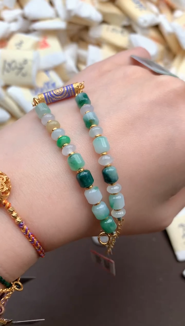 【闪购商品】翡翠挂件未镶嵌   一