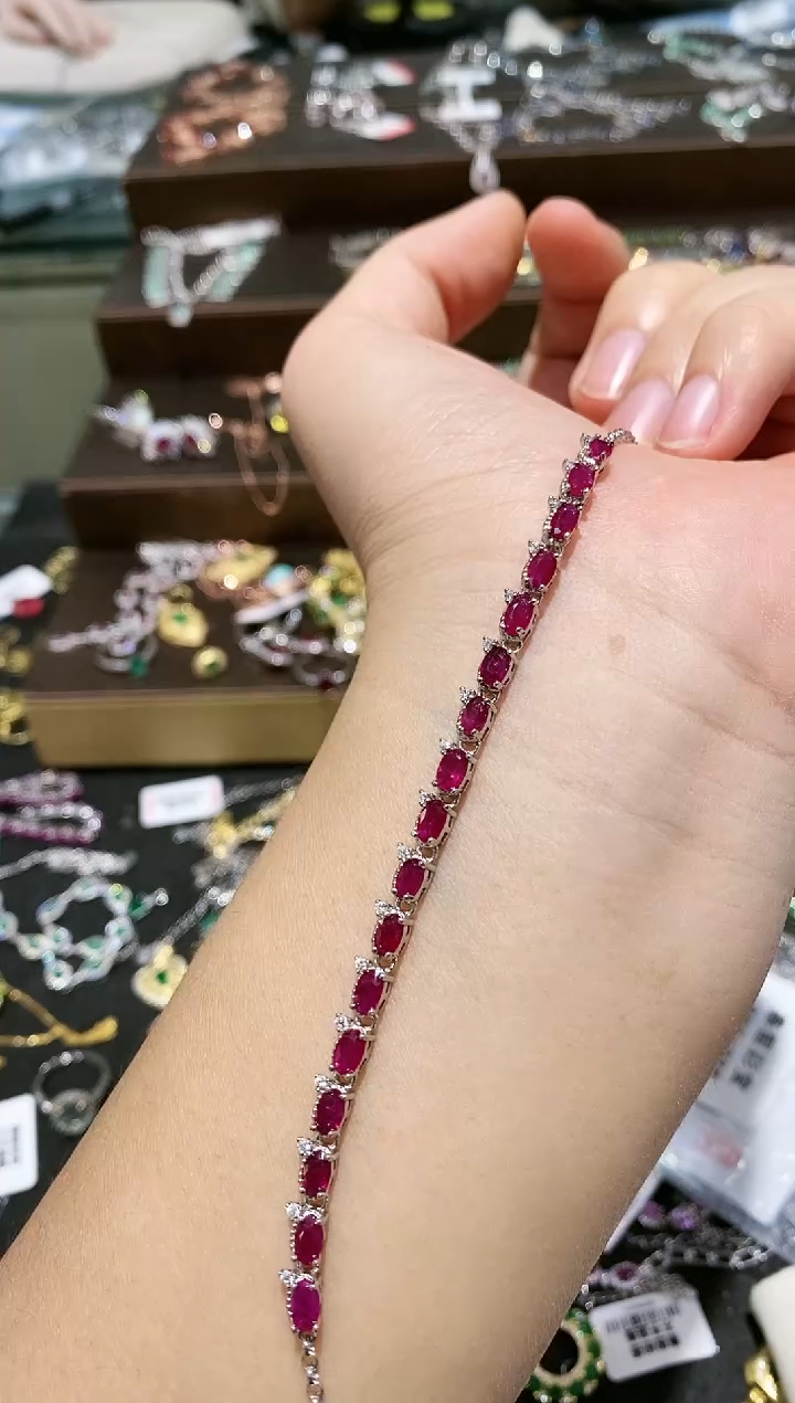 【闪购商品】红宝石手链银S925镶嵌手链