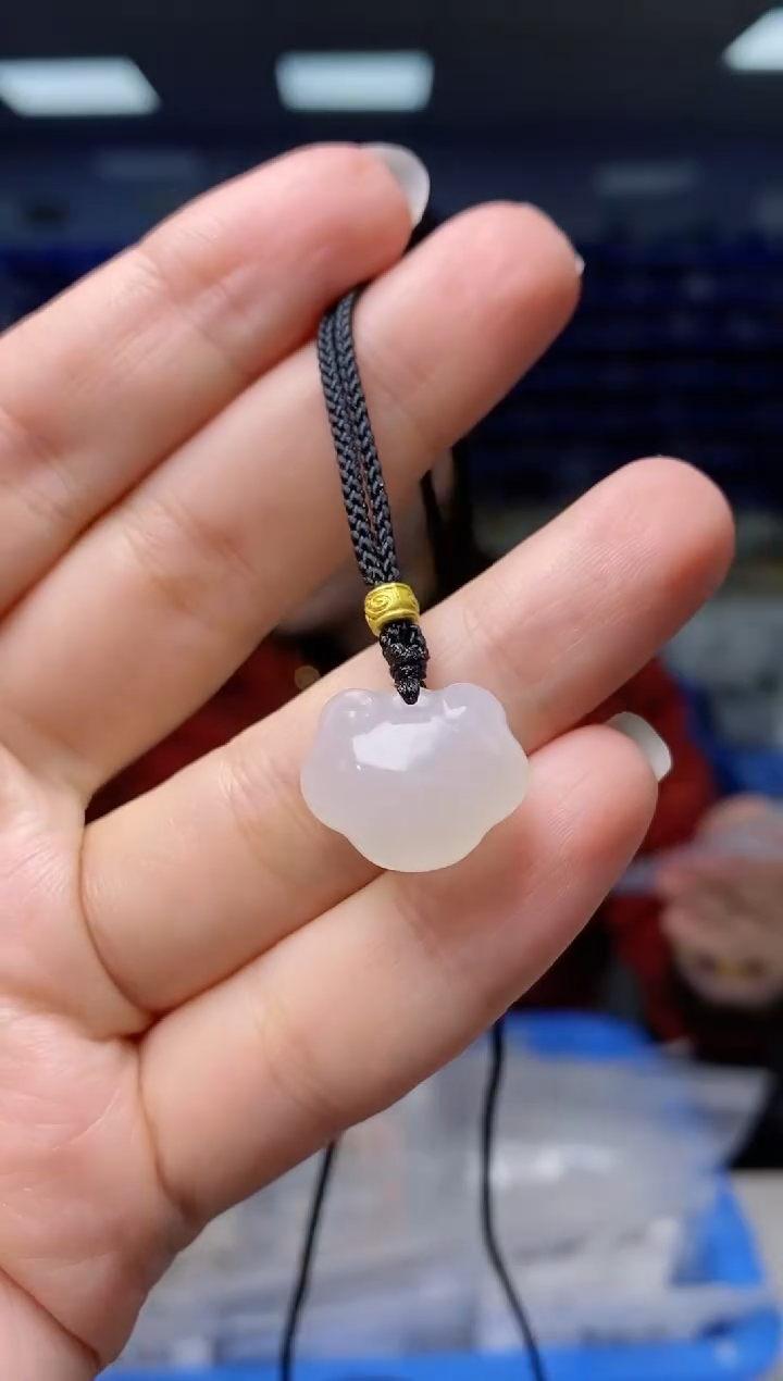 【闪购商品】和田玉颈饰未镶嵌   G12985