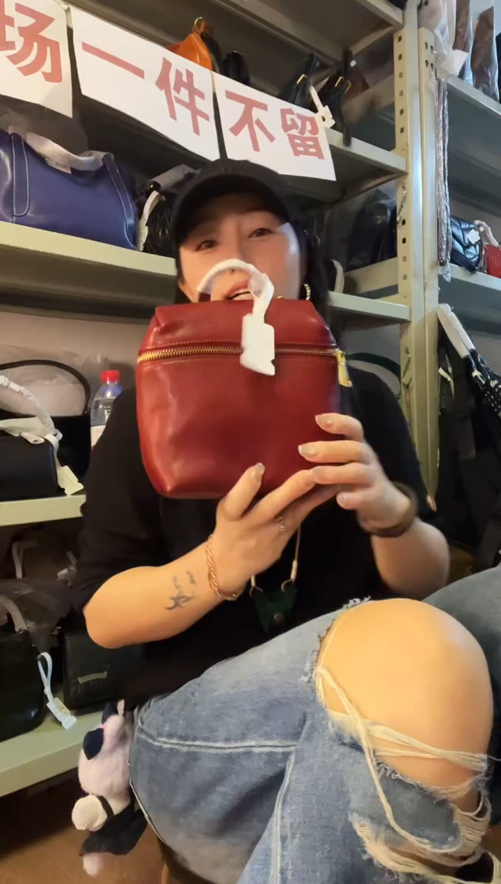 黄牛剖层皮革  高端订制时尚百搭女士手提斜跨包