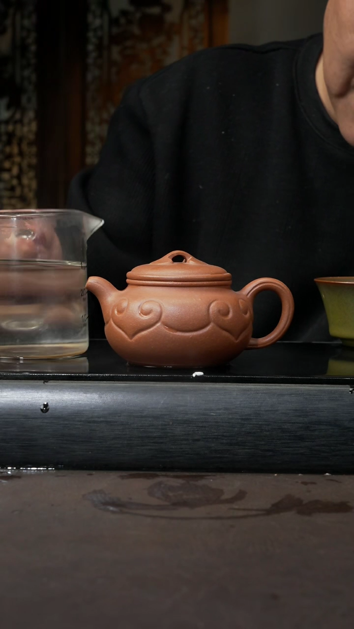 【闪购商品】紫砂茶壶降坡泥 仿古如意 200cc 012