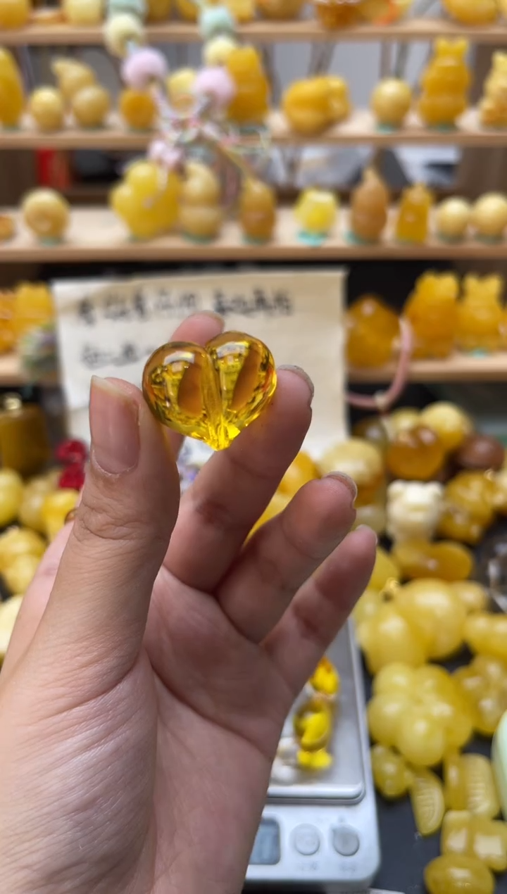 琥珀未镶嵌珠宝奇石101琥珀蜜蜡微瑕