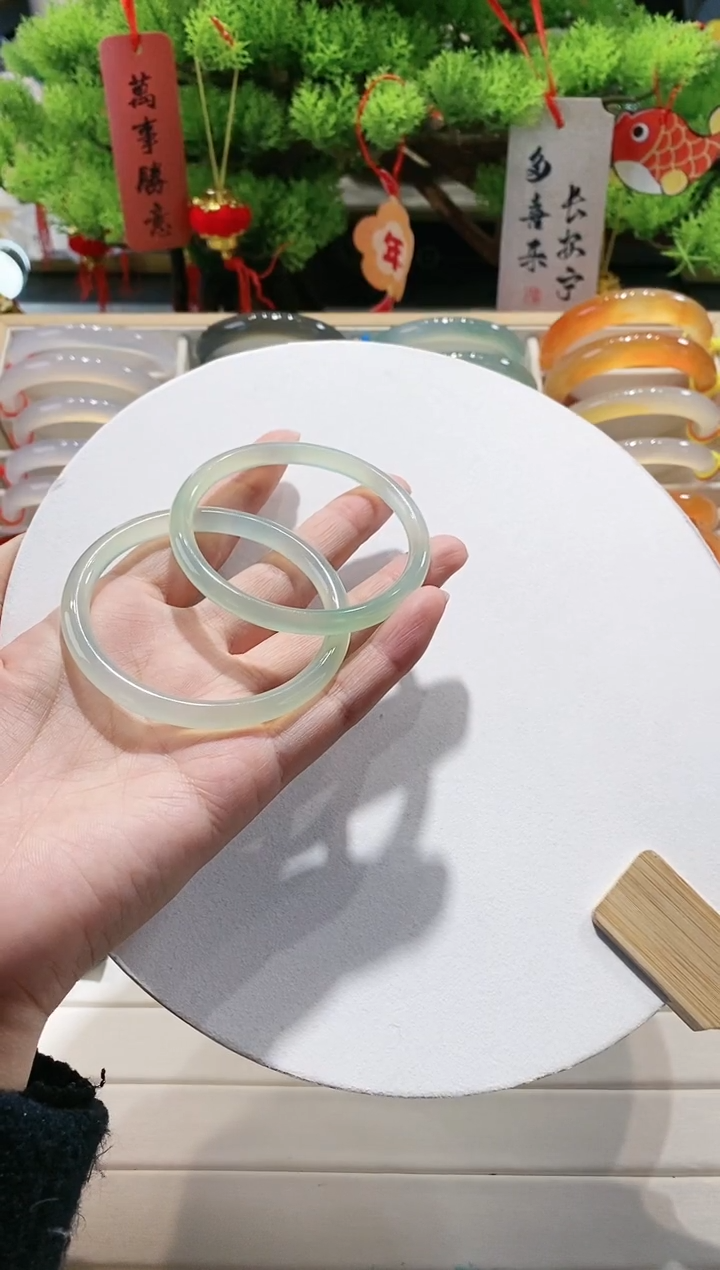 【闪购商品】玛瑙/玉髓手镯未镶嵌109-54.5