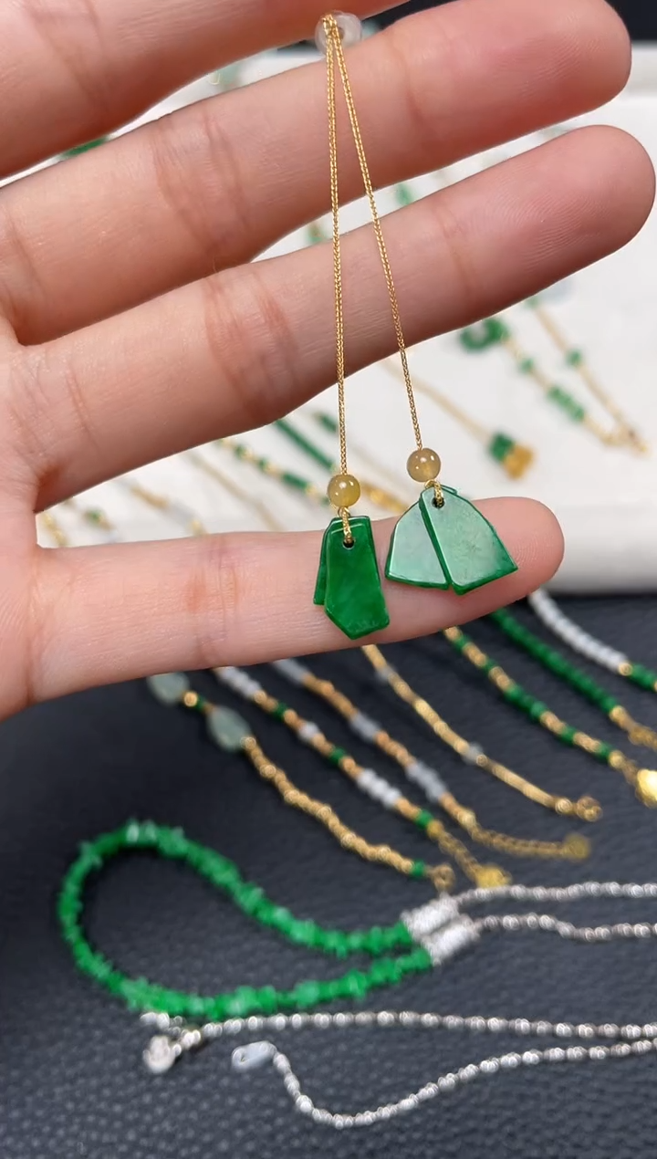 【闪购商品】翡翠耳饰18K金镶嵌2个   JK652