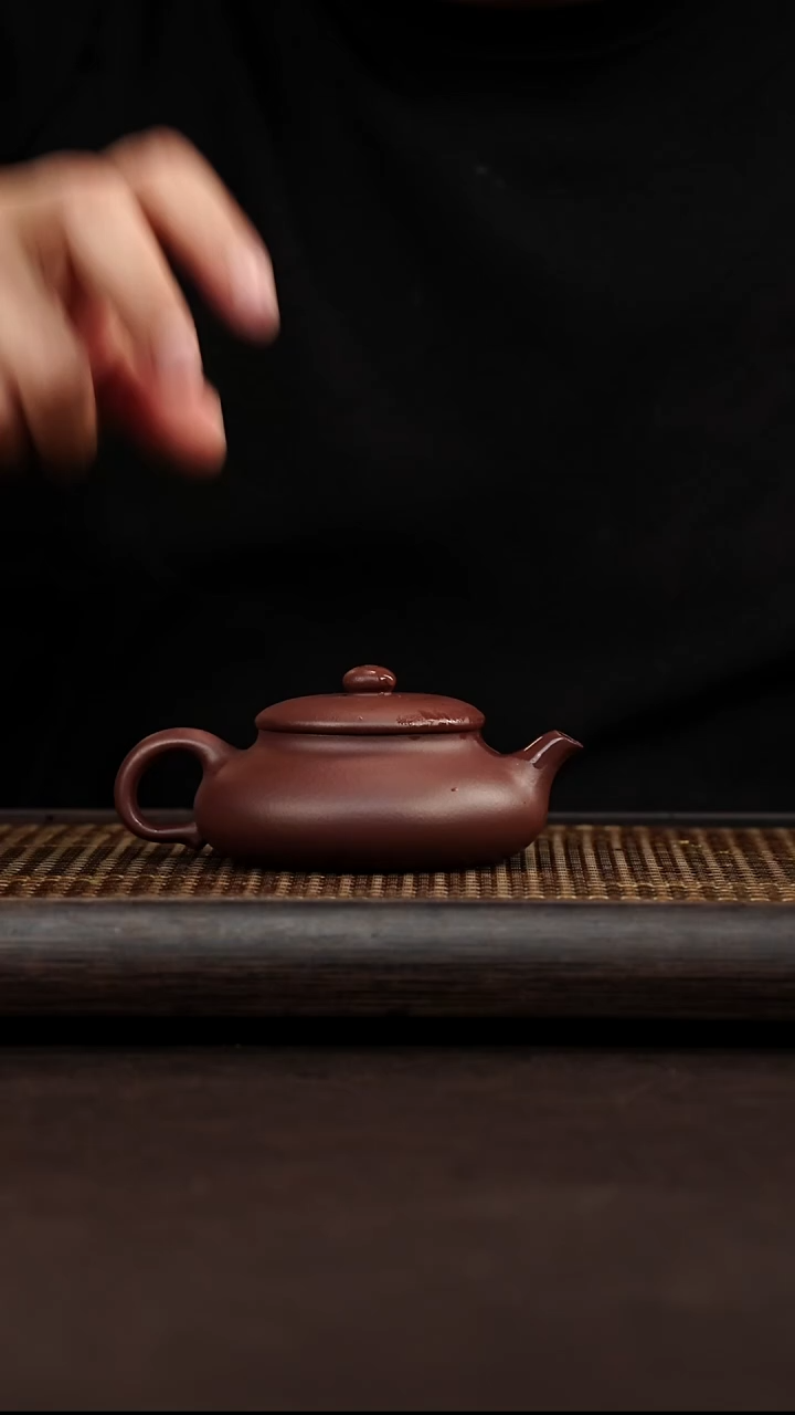 茶壶紫砂宜兴心悦紫砂   紫泥  矮梨
