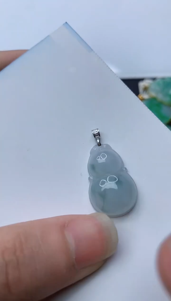 【闪购商品】翡翠颈饰18K金镶嵌88.........