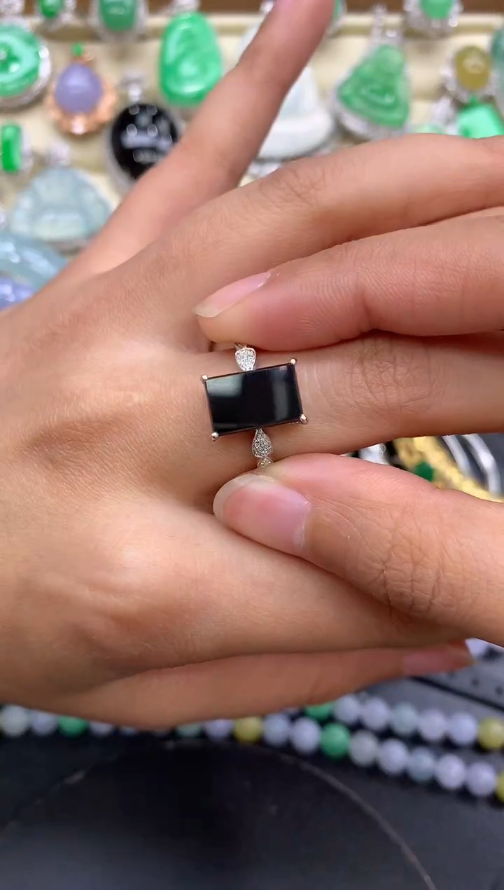 【闪购商品】翡翠戒指18K金镶嵌204-中国好珍宝