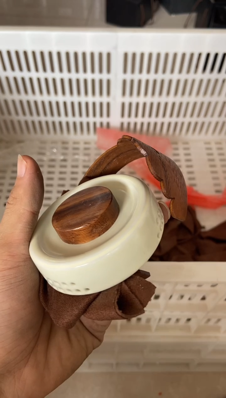 杯无运费险有瑕疵的摄影的产品有使用过的痕迹有点脏介意勿拍