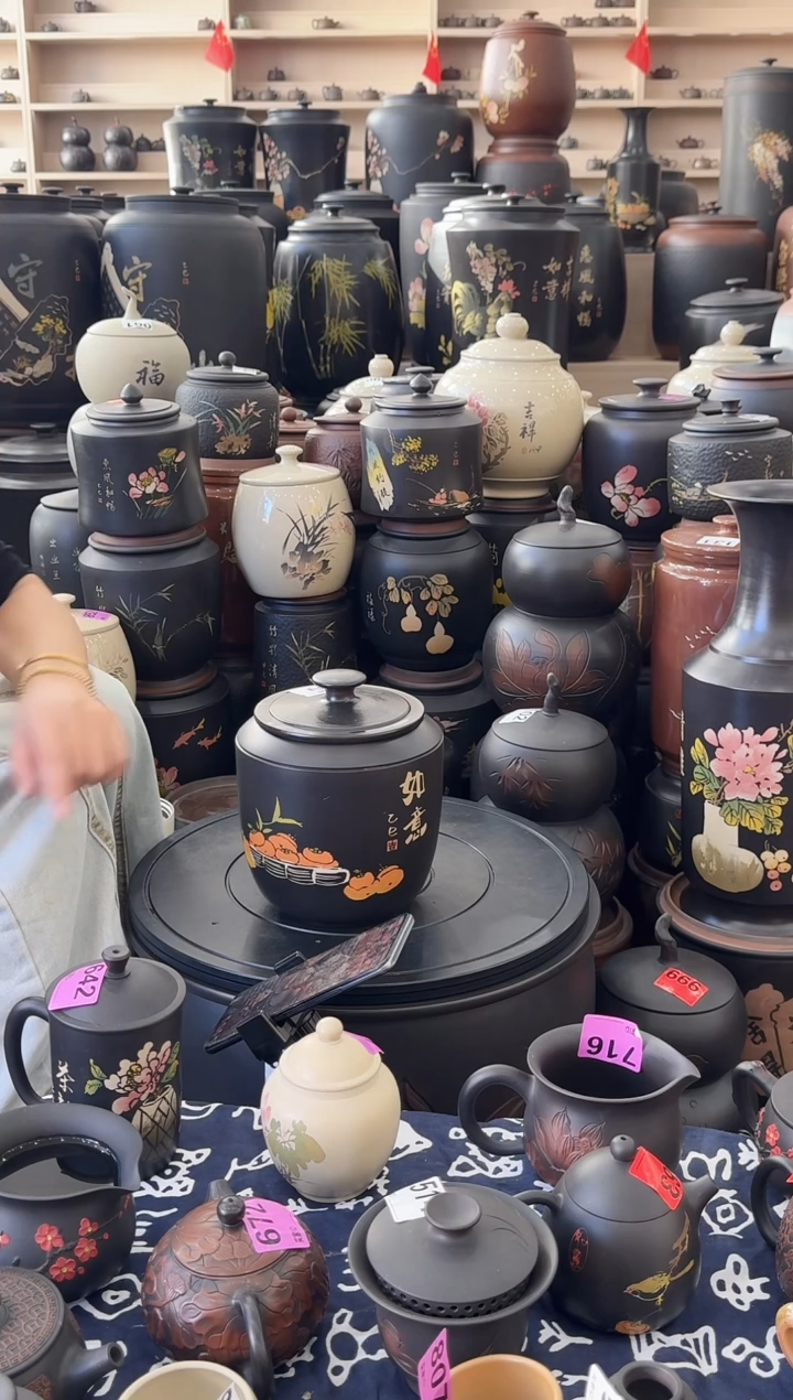 罐瑕疵茶叶罐  方尖彩填  121 