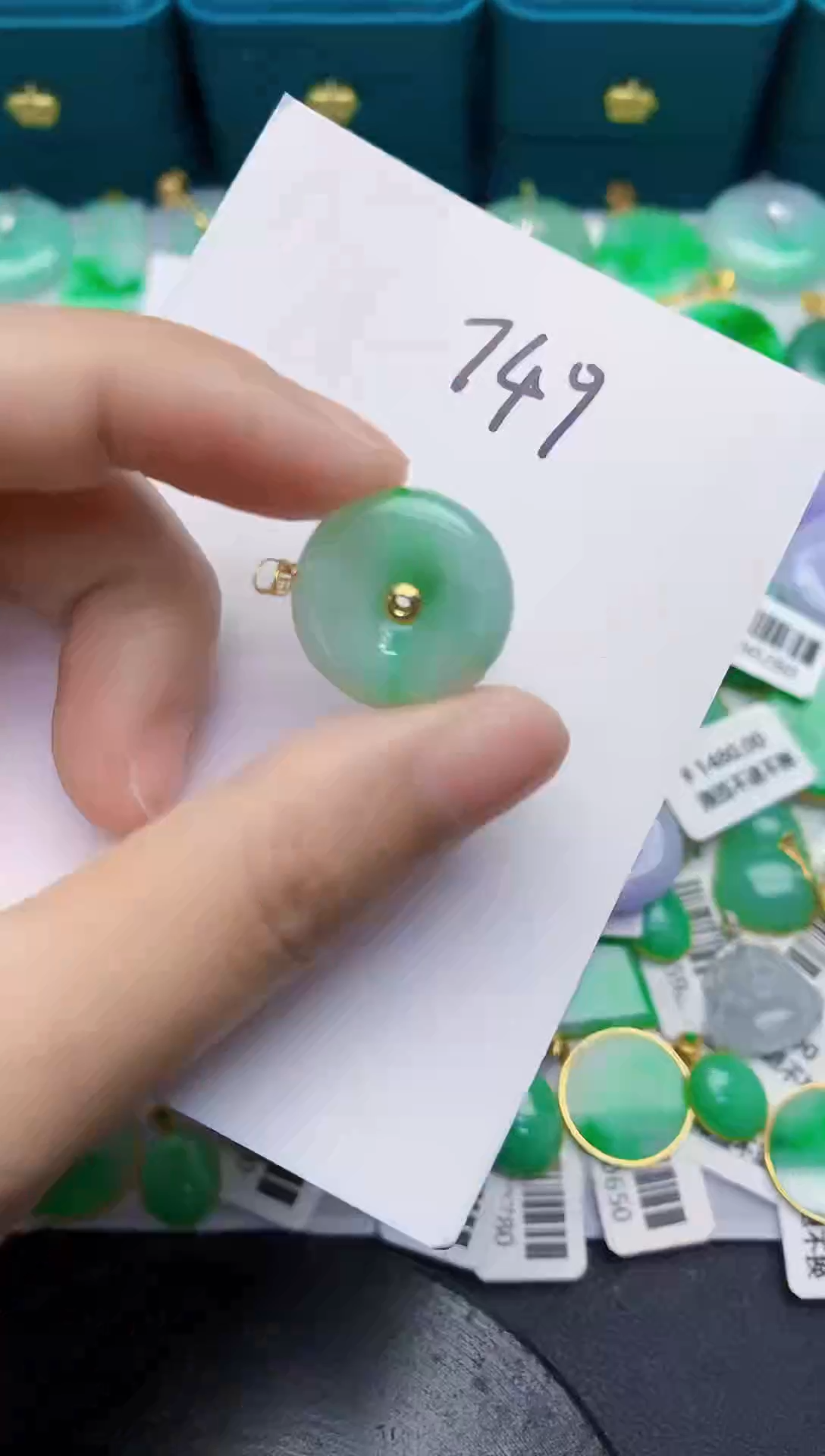 【闪购商品】翡翠颈饰未镶嵌000000000