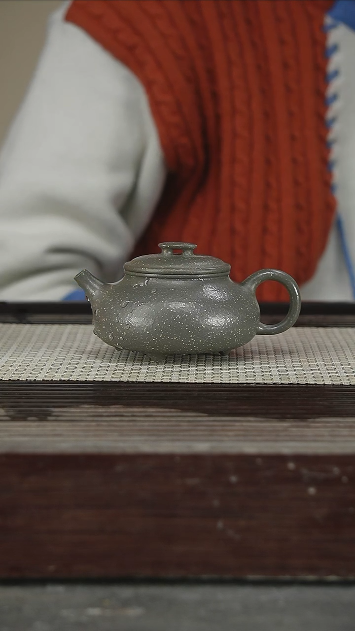 茶壶紫砂万老师200CC116号