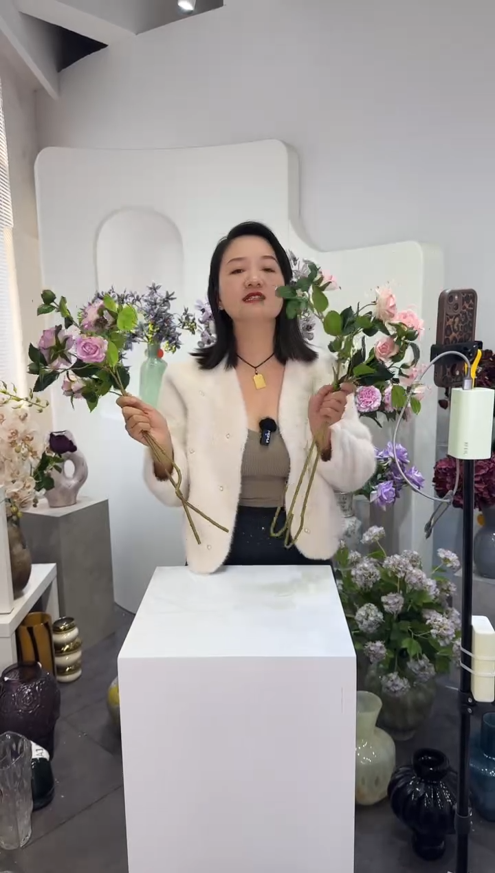 【闪购商品】藤拍6发7 油画粉山茶花