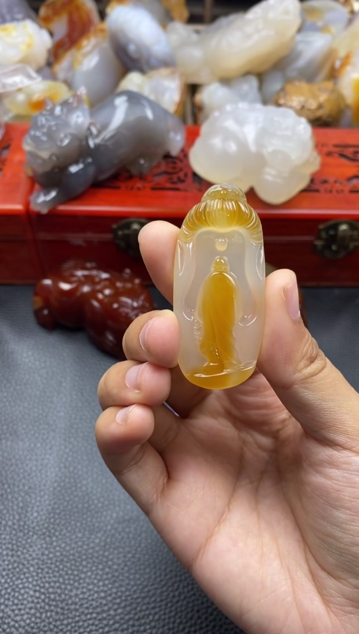 未镶嵌手把玛瑙/玉髓左**云00
