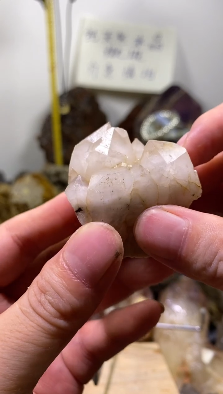 未镶嵌珠宝半成品水晶43号金口河城堡水晶
