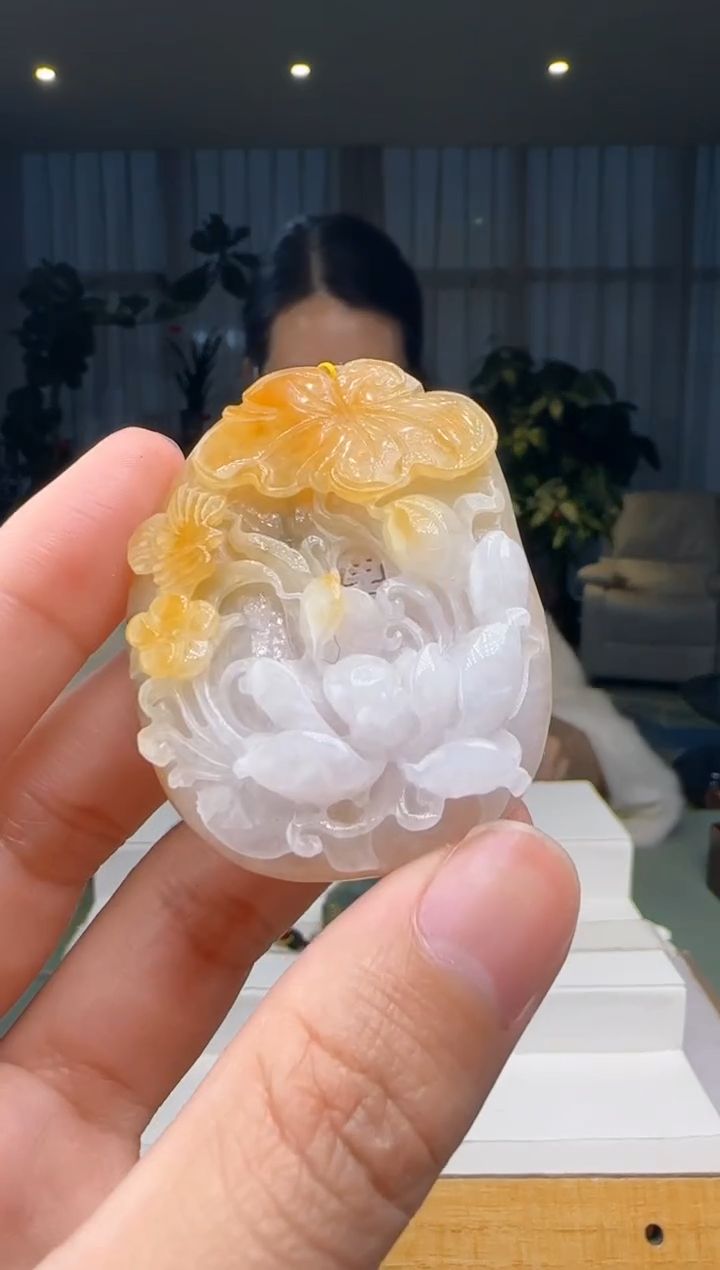【闪购商品】翡翠吊坠(不含链)未镶嵌XM@@960Q3J14301