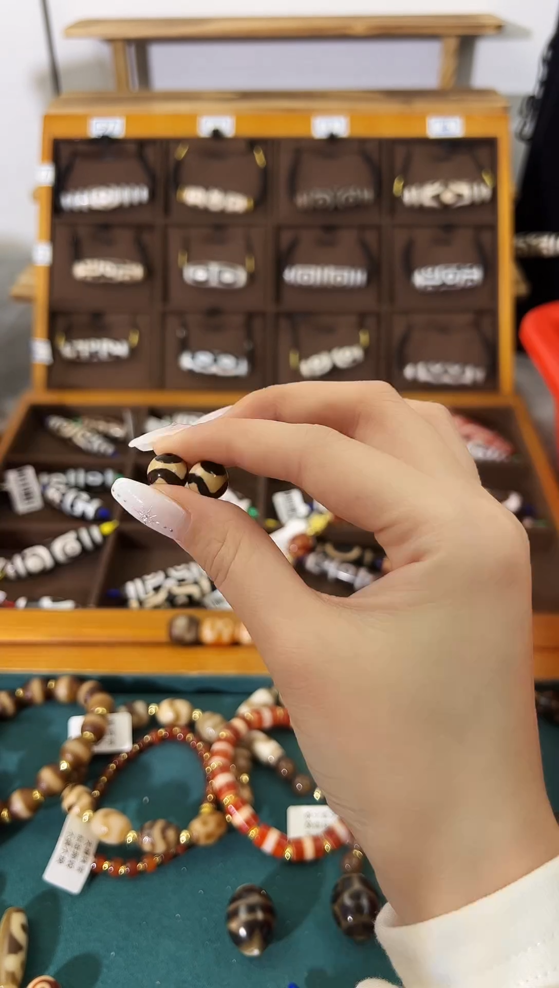 玛瑙/玉髓（覆膜）颈饰合金49微瑕