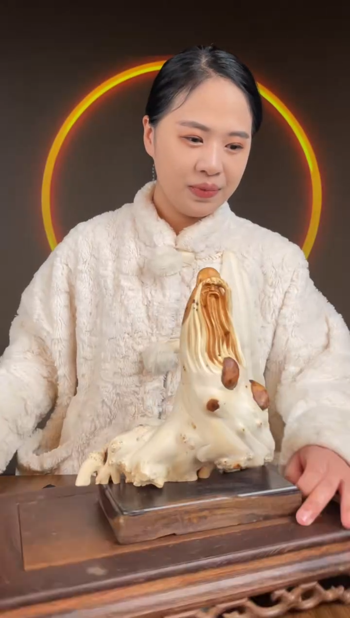 【闪购商品】柏木（崖柏）手工摆件,先抢先得!