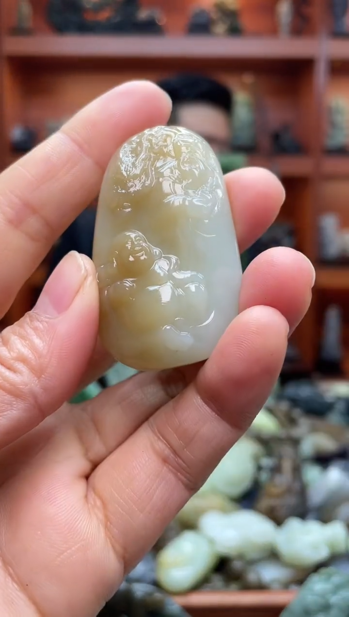 未镶嵌和田玉把件1