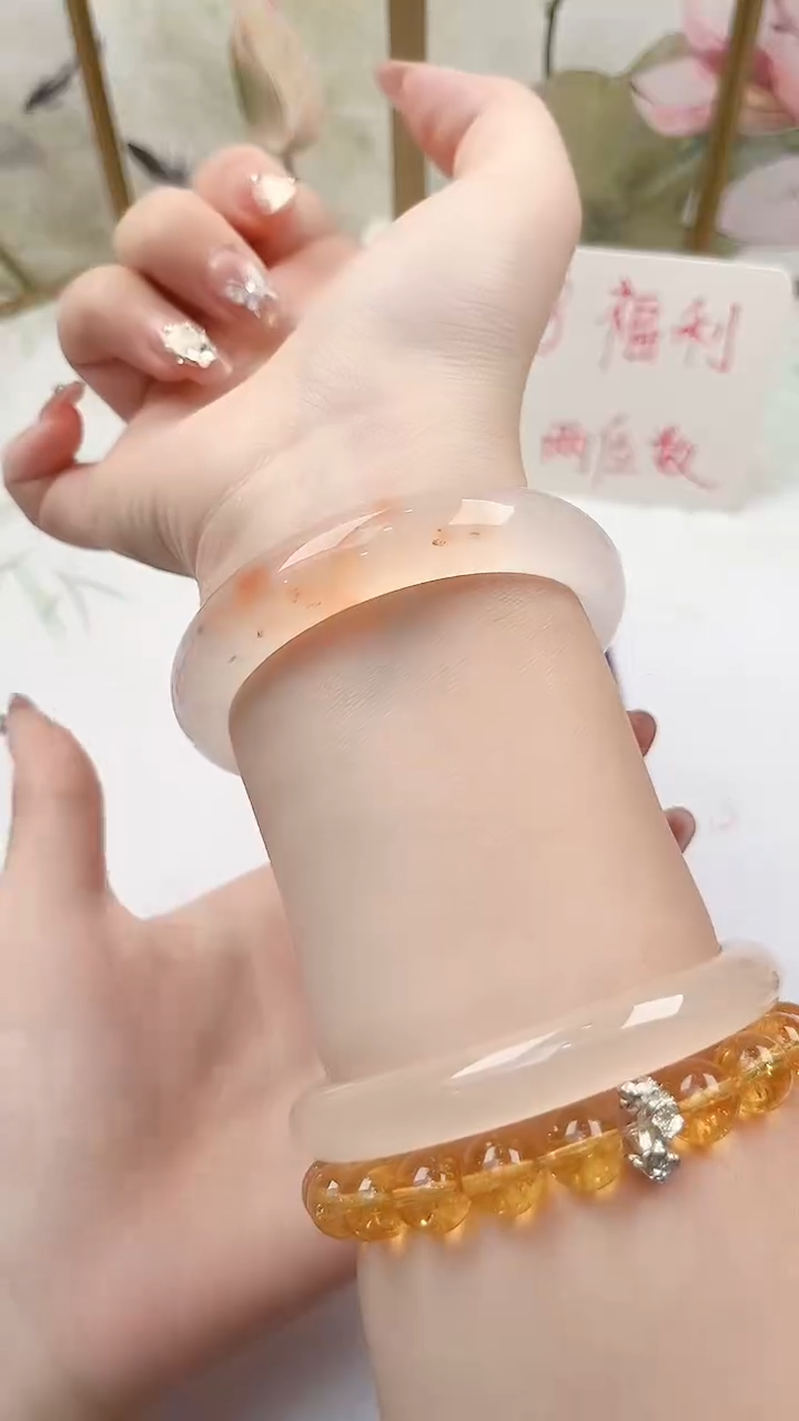 石英质玉手镯未镶嵌X128微色差59.6mm