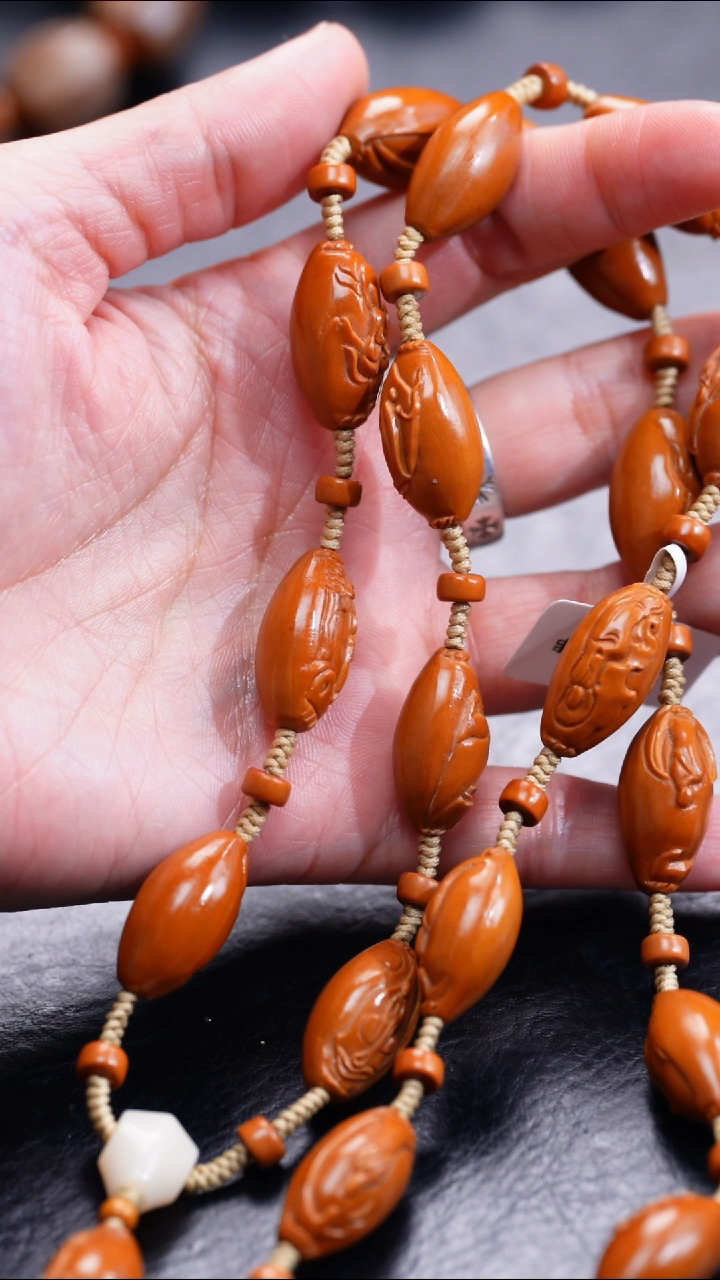 【闪购商品】橄榄核吊坠橄榄核