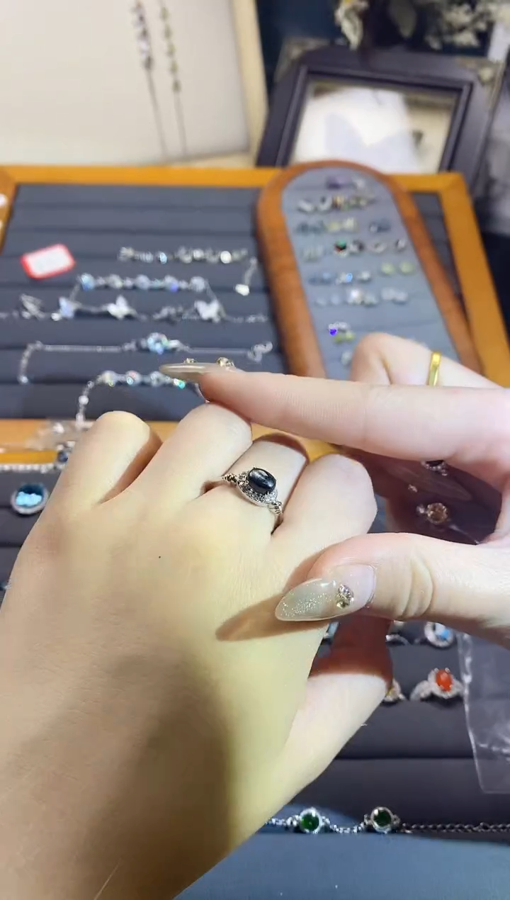 【闪购商品】水晶手链银S925镶嵌A107    