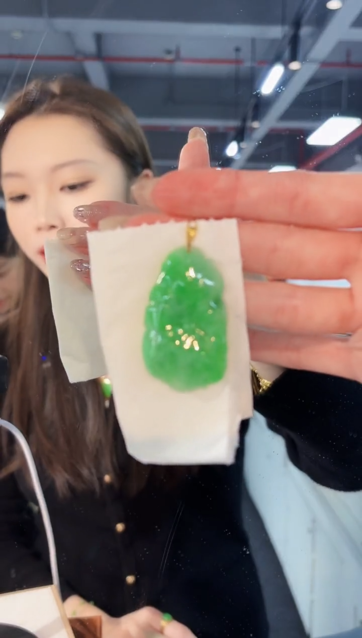 【闪购商品】翡翠颈饰18K金镶嵌缅料A货/支持复检/一件