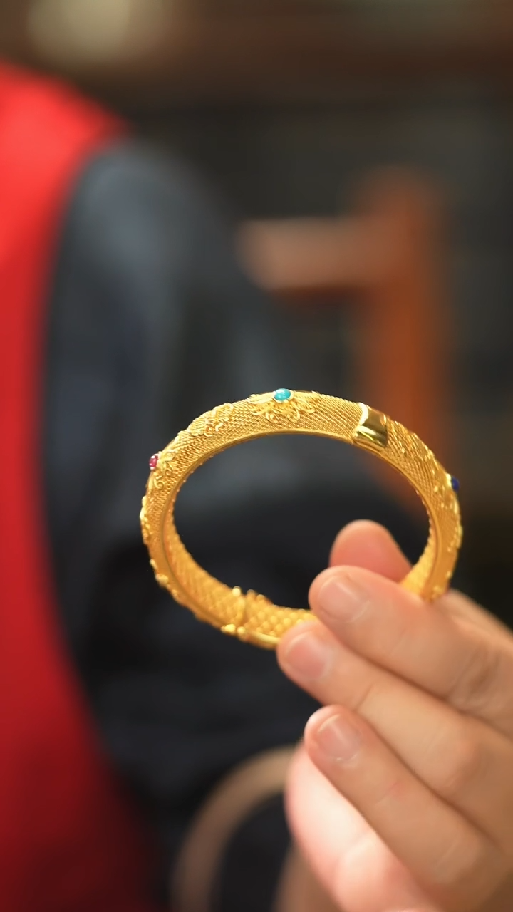 【闪购商品】青金石手镯银S925镶嵌新款