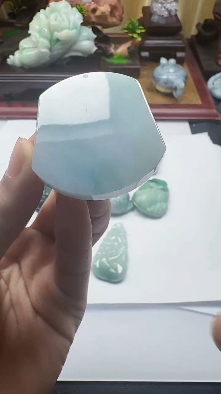 吊坠(不含链)未镶嵌翡翠1