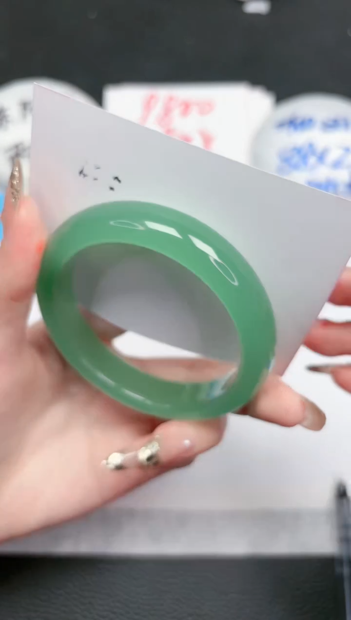 【闪购商品】石英质玉手镯未镶嵌111-57.4