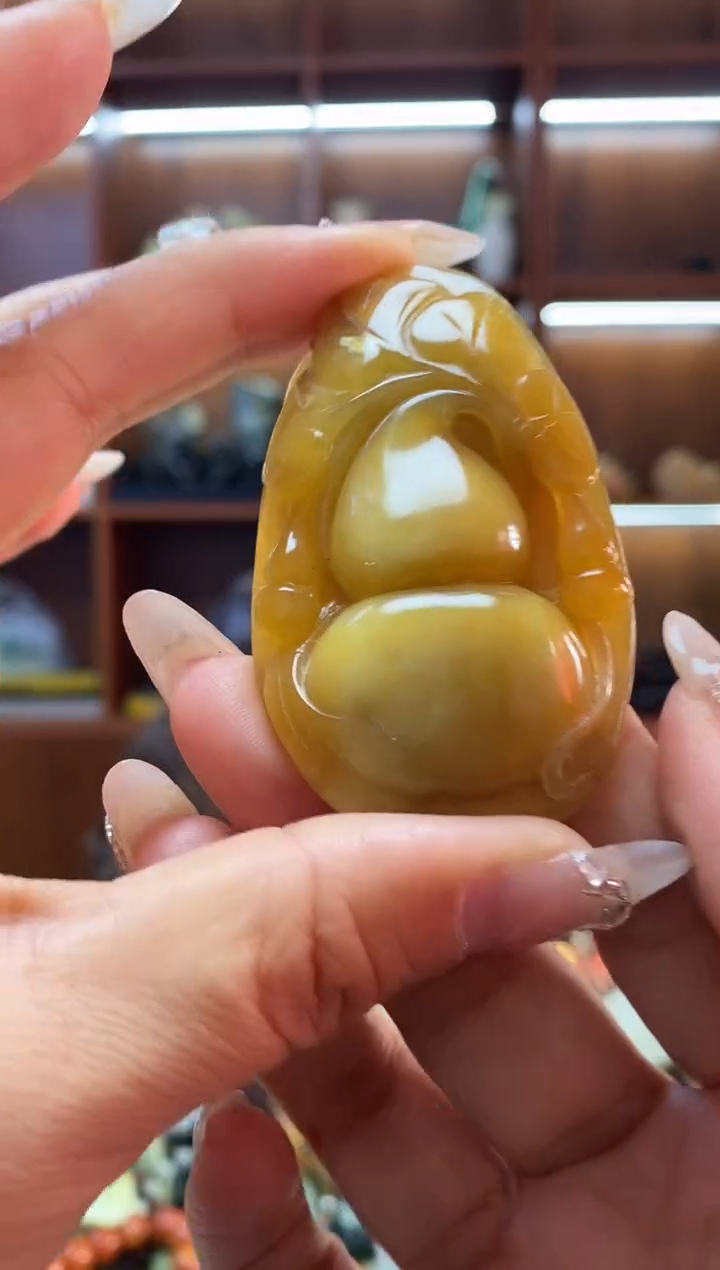 未镶嵌岫玉吊坠   