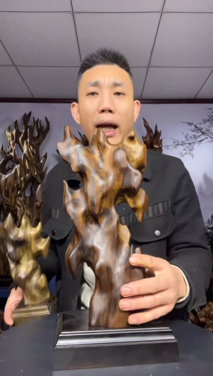 金丝楠木雕款x****j金丝楠木工艺品摆件