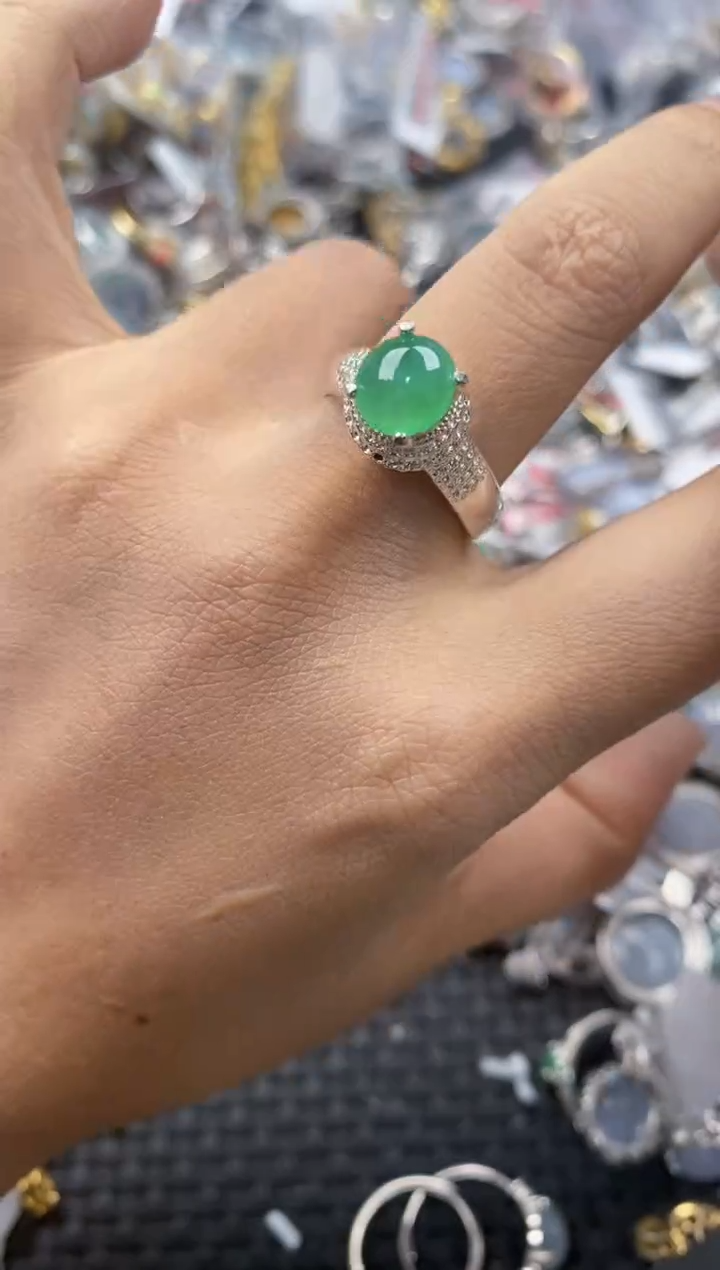 未镶嵌戒指翡翠888            8