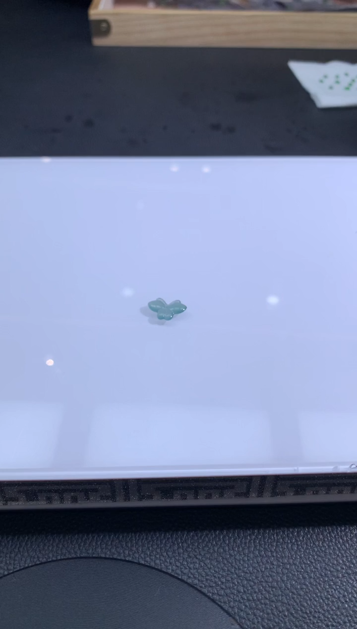 【闪购商品】定制翡翠未镶嵌翡翠