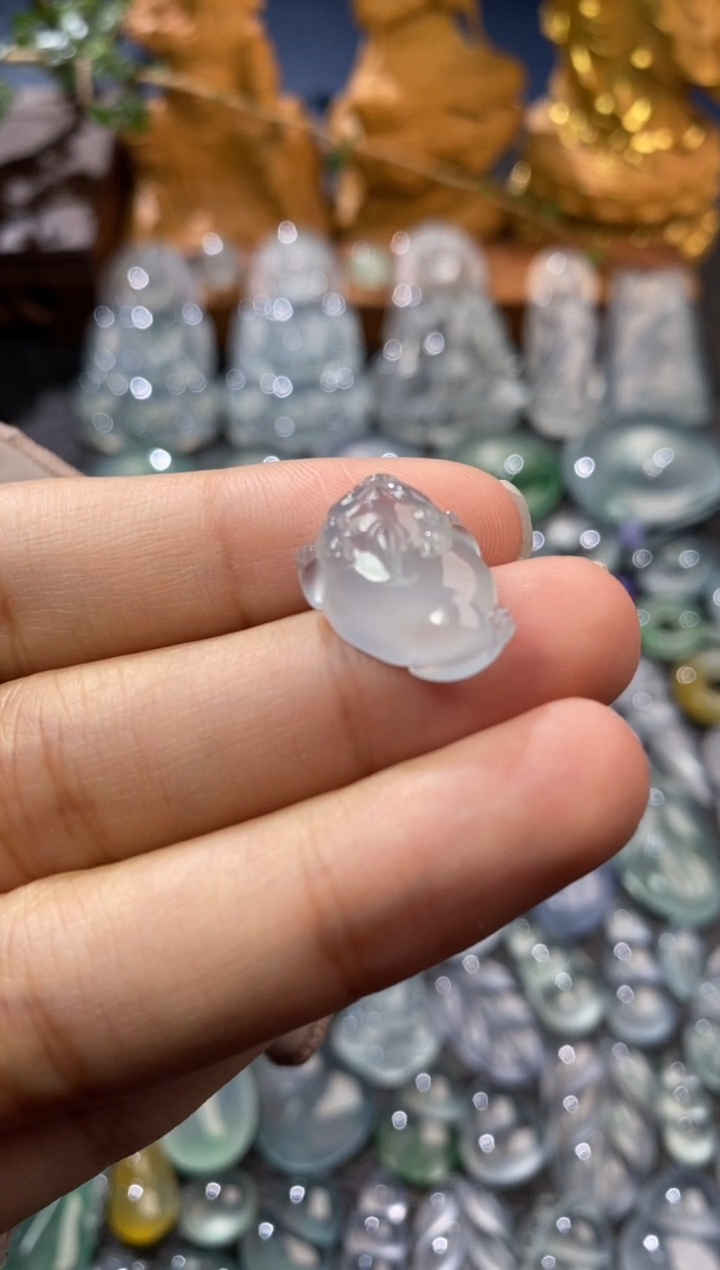 【闪购商品】定制翡翠未镶嵌金蟾16.5*13.3*6.1