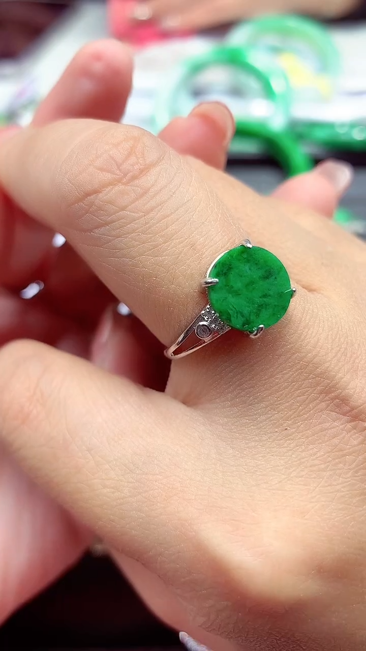 【闪购商品】翡翠戒指银S925镶嵌戒指
