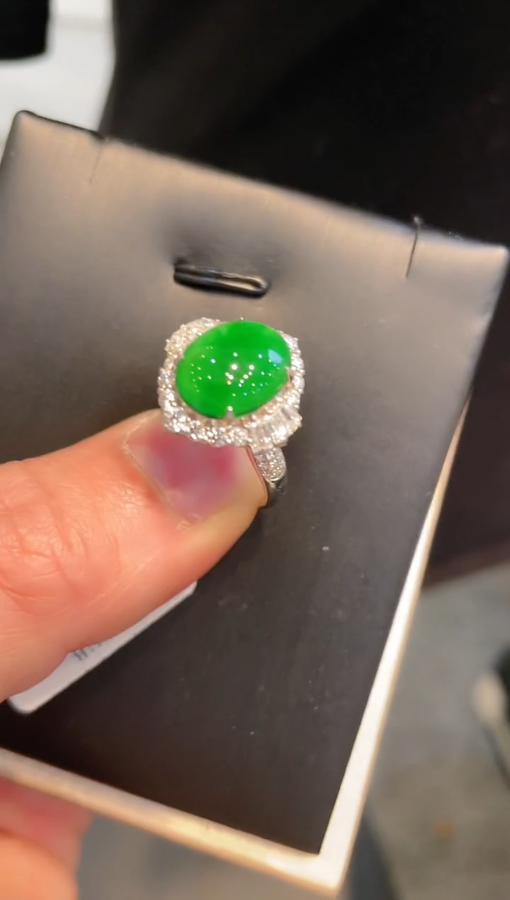 【闪购商品】翡翠颈饰18K金镶嵌A16天然A货翡翠