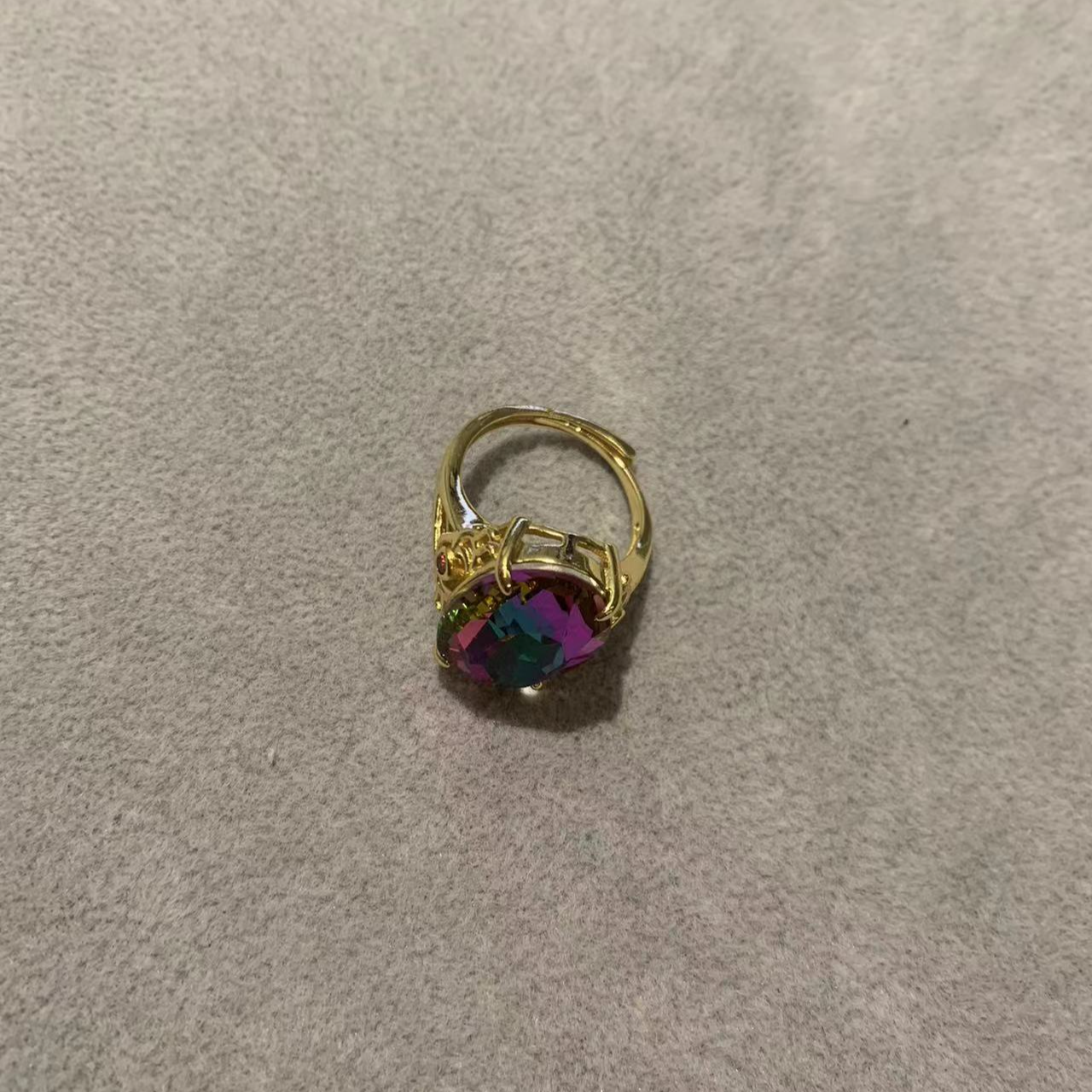 QQ典藏级戒指SJ036