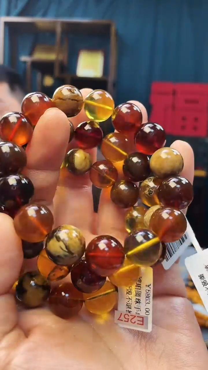 手串琥珀未镶嵌琥珀圆珠手串（多样性发其一）