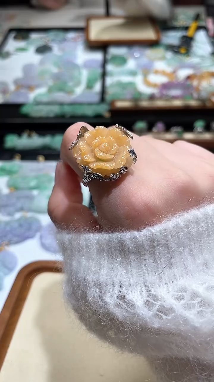 【闪购商品】翡翠戒指银S925镶嵌戒指